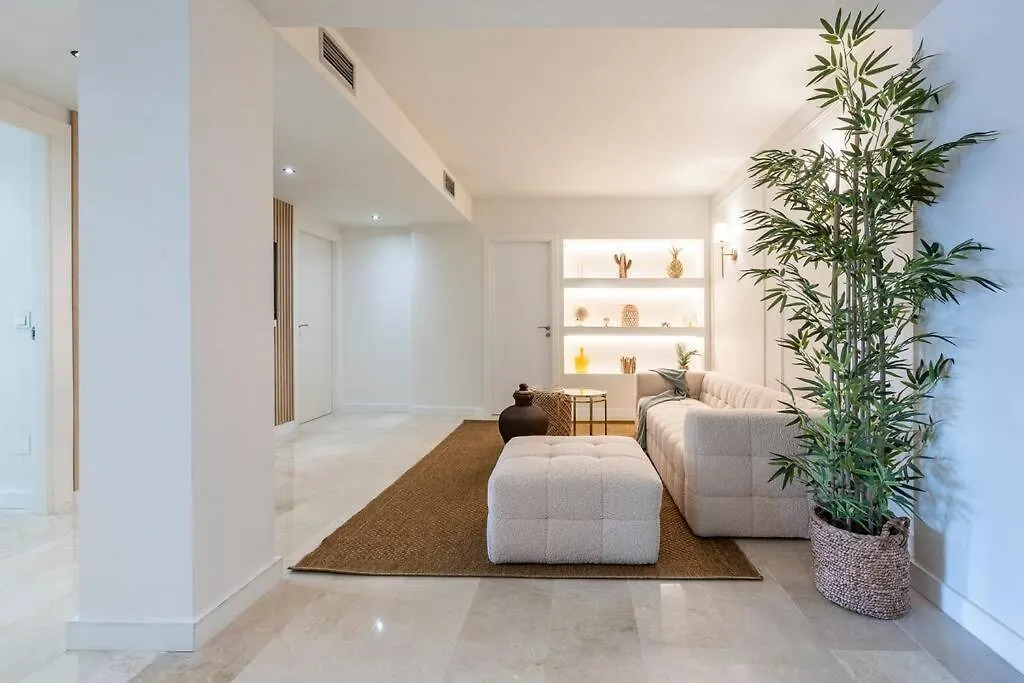 Modern Flat In Marbella, 2Br, Pool & Parking Apartment Spain